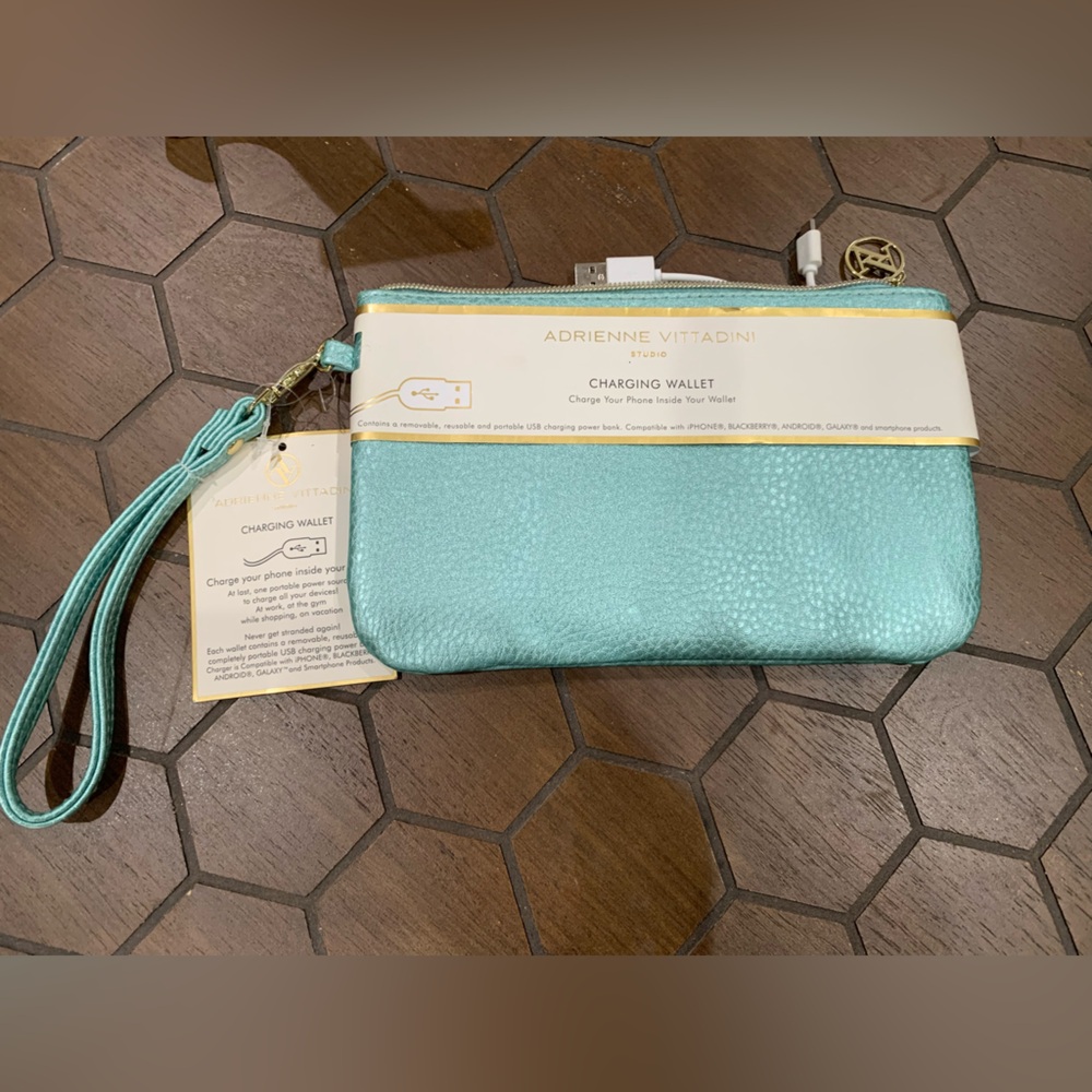 Adrienne Vittadini Charging Wristlet in Metallic Sea Foam